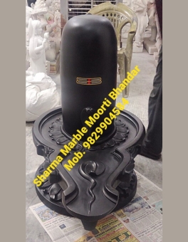 Black Sangmarmar Shivling With Front Tilak