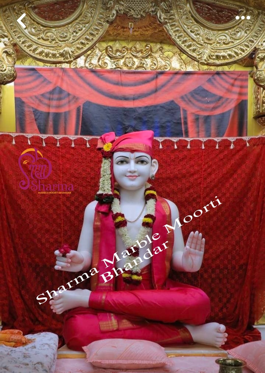 White Marble Lord Swaminarayan Statue